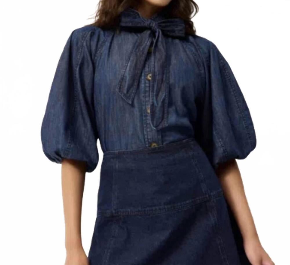 NEW MARIE OLIVER navi top in denim